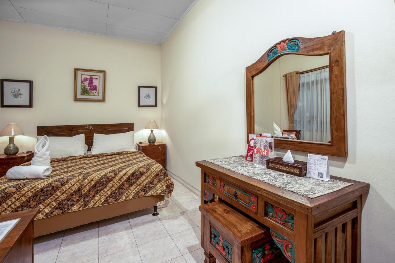 Sekararum Butik Syariah Guesthouse Bandung Buitenkant foto