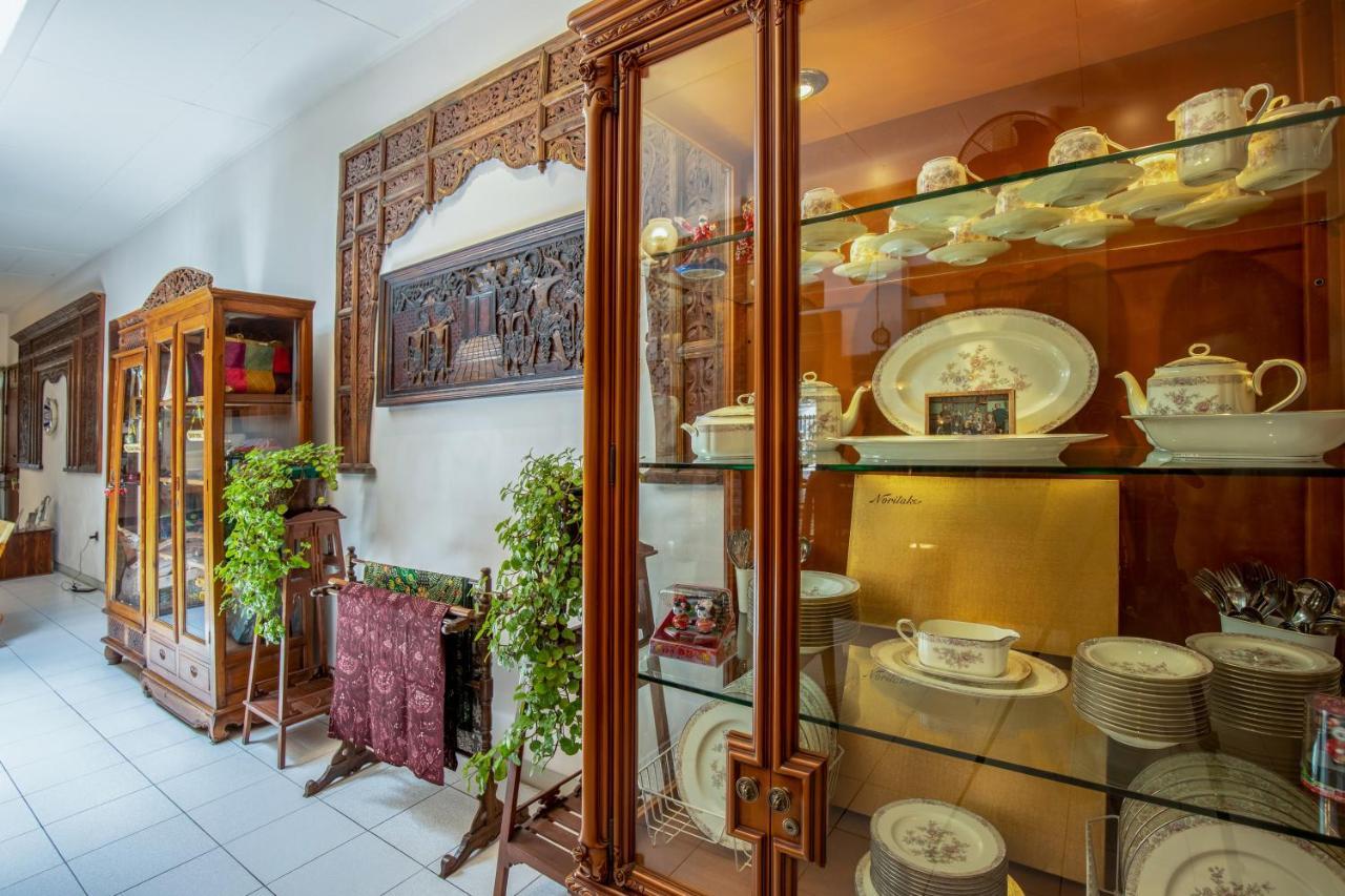 Sekararum Butik Syariah Guesthouse Bandung Buitenkant foto