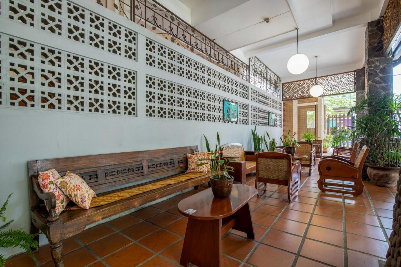 Sekararum Butik Syariah Guesthouse Bandung Buitenkant foto