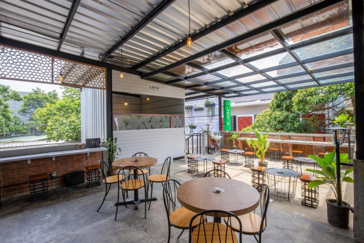 Sekararum Butik Syariah Guesthouse Bandung Buitenkant foto
