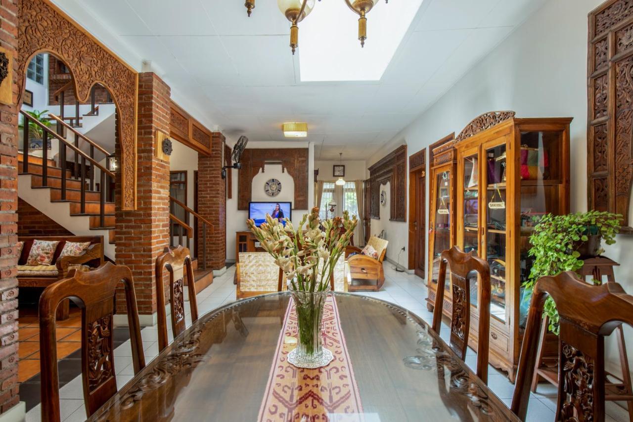 Sekararum Butik Syariah Guesthouse Bandung Buitenkant foto