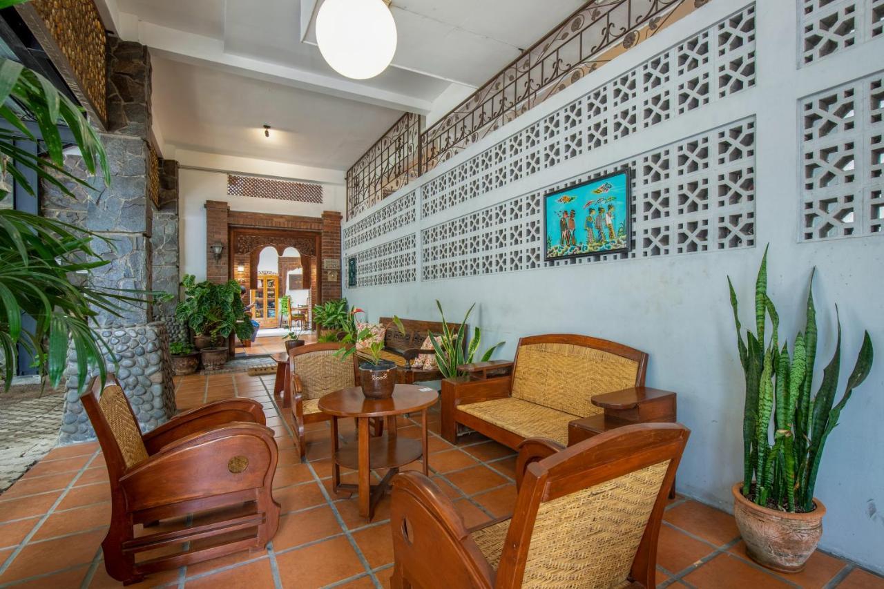 Sekararum Butik Syariah Guesthouse Bandung Buitenkant foto