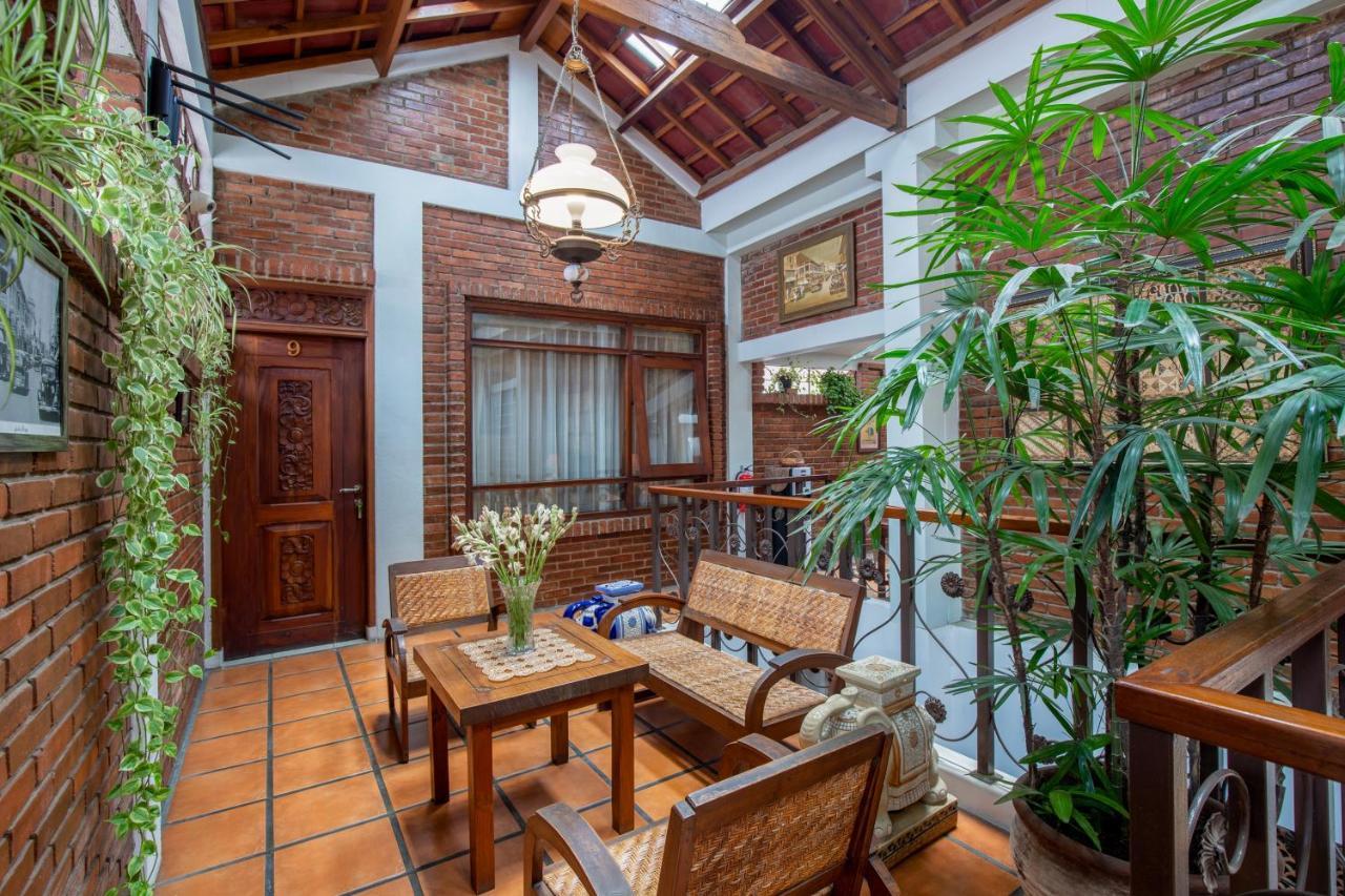 Sekararum Butik Syariah Guesthouse Bandung Buitenkant foto