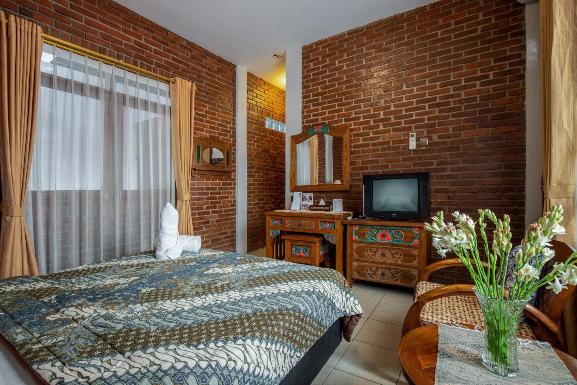 Sekararum Butik Syariah Guesthouse Bandung Buitenkant foto